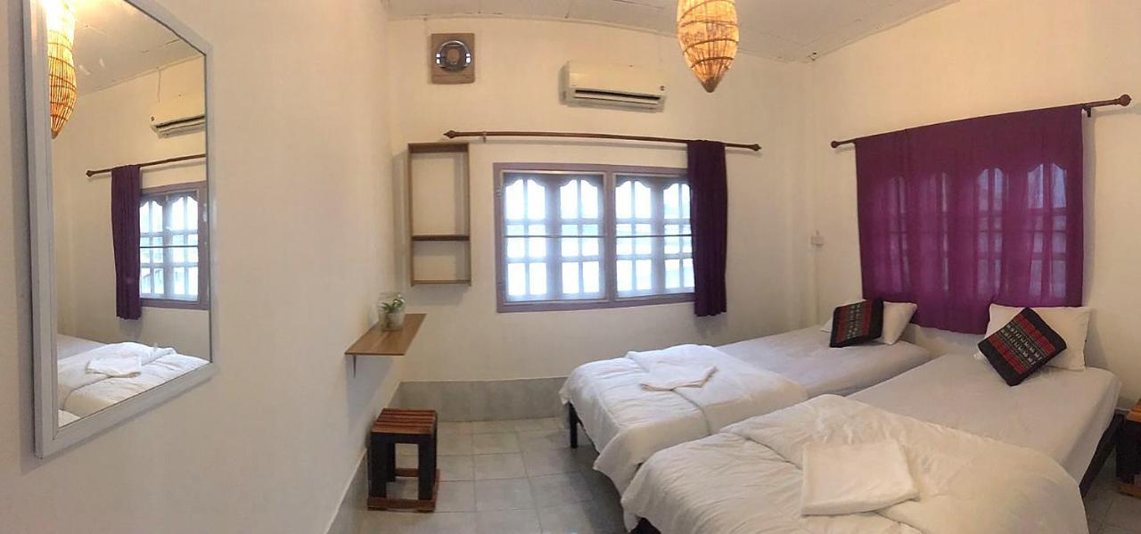 Bamboo Hostel Thakhek Esterno foto